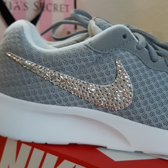 New Custom Nike Tanjun Bling Grey - Picture 2 of 4
